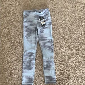 NWT Under Armour mesh ankle cropped leggings